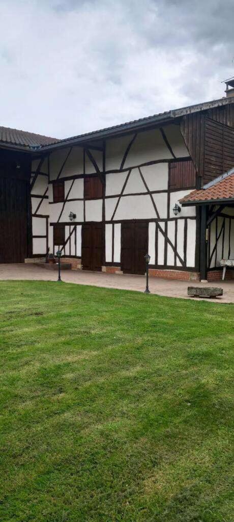Maison Cope Chatillon-sur-Broue Eksteriør billede